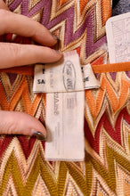 Load image into Gallery viewer, close up of tag