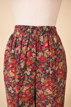 Load image into Gallery viewer, Laura Ashley floral pants waist is shown up close. The waistband has elastic.
