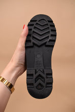 Load image into Gallery viewer, Tan Plaid Rain Boots, Size: 35, By Burberry