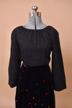 Load image into Gallery viewer, The top of the piece faces forward on the mannequin.