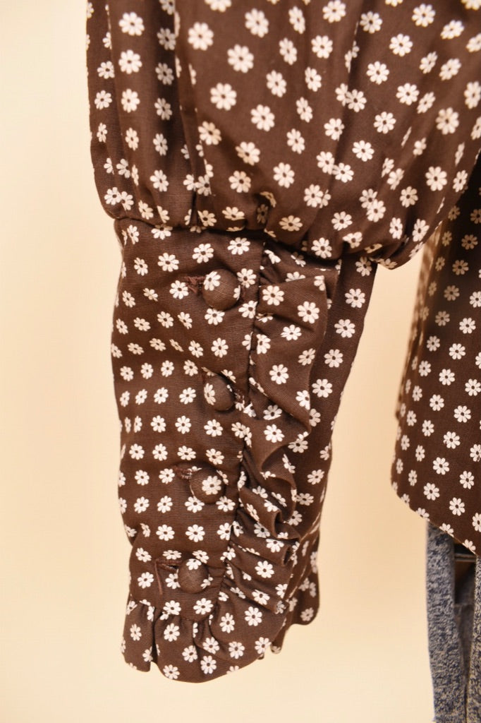 Brown 70s Does Victorian Daisy Blouse By Young Victorian by Arpeja cuff