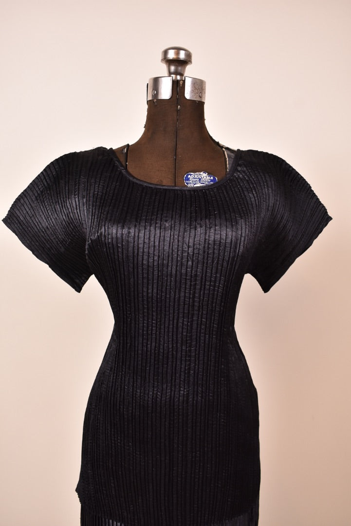 Black 80s Plissé Pleated 2pc Set - Skirt and Top By Jeanne Marc