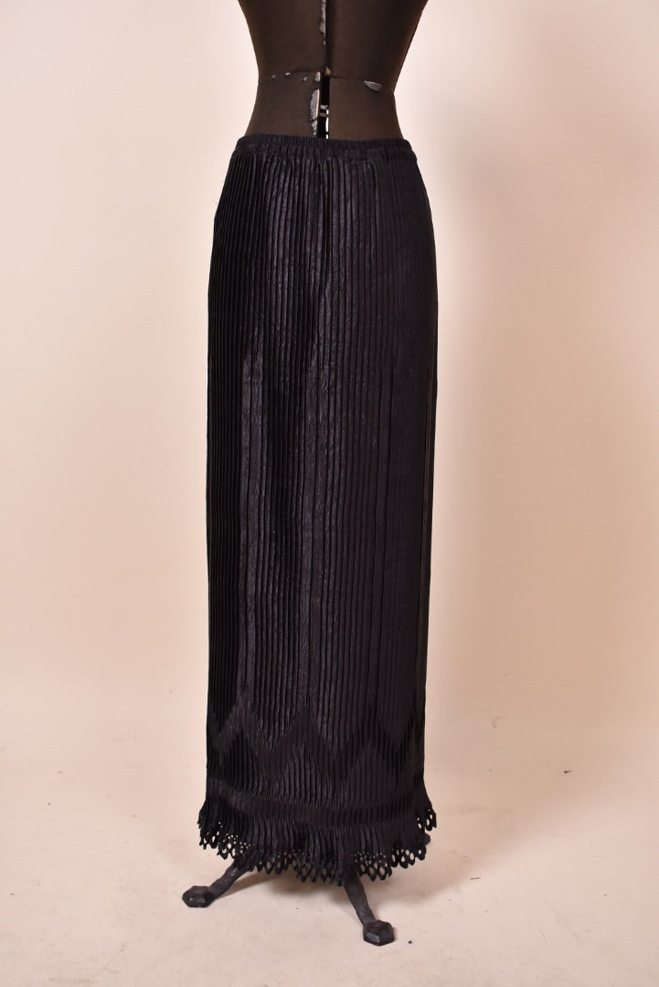 Black 80s Plissé Pleated 2pc Set - Skirt and Top By Jeanne Marc
