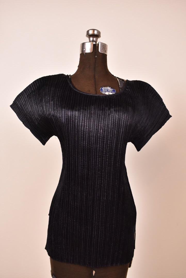 Black 80s Plissé Pleated 2pc Set - Skirt and Top By Jeanne Marc