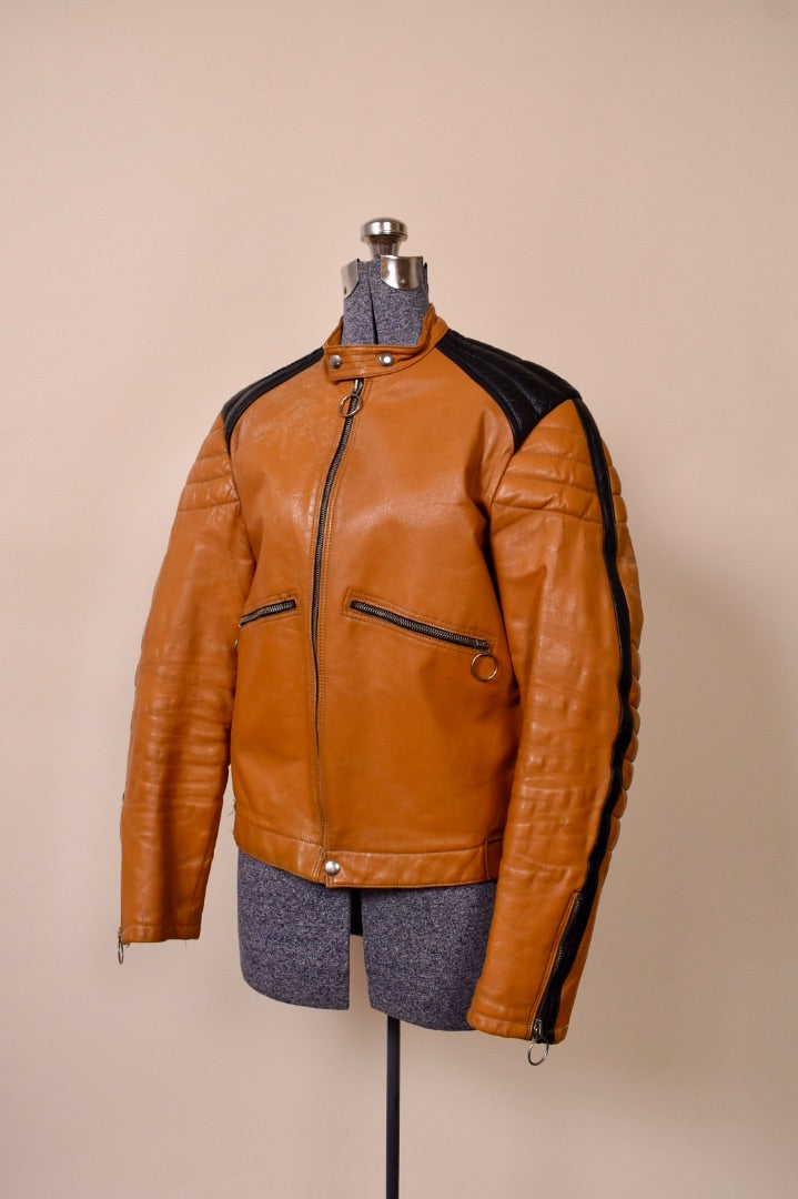 Tan 60s/70s Cafe Style Leather Jacket from the side 