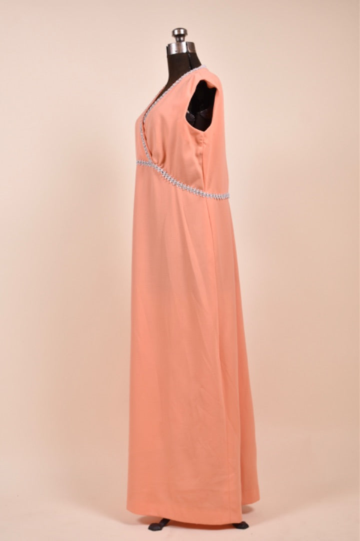 Peach 1970s Prom Queen Gown with Silver Trim, XL