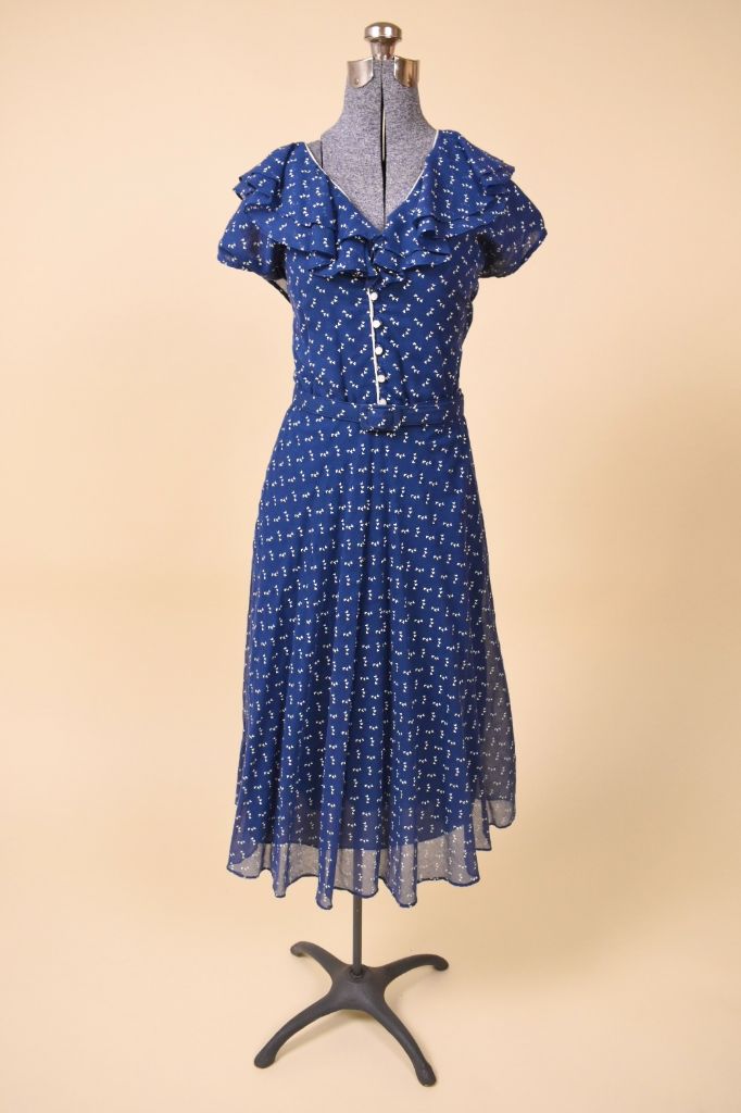 Blue and White 70s Ruffle Collar Dress, XL