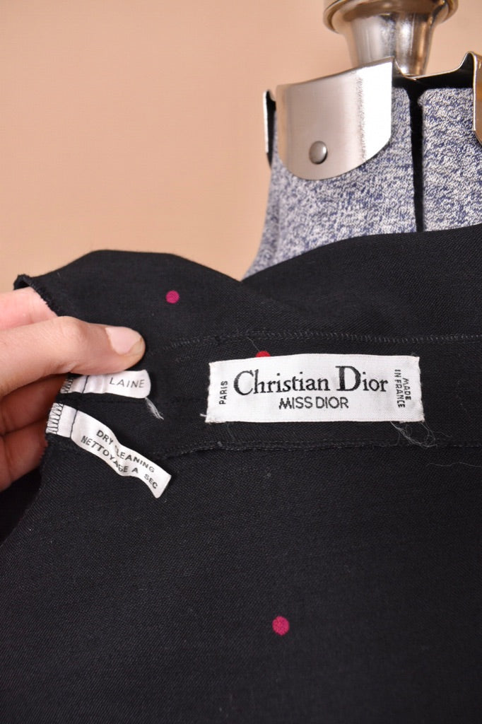 The top is seen to have a few inner tags.