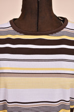 Load image into Gallery viewer, Vintage 70&#39;s top is shown close up. The top is vintage and has brown trim on the neckline.
