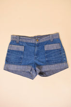 Load image into Gallery viewer, Blue 70s Two Tone Mid / Low Rise Denim Shorts By Fire and Rain, 34
