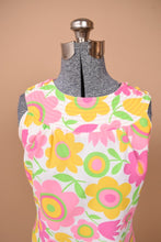 Load image into Gallery viewer, Pink 60s Floral Mod Dress By Carol Brent, S/M
