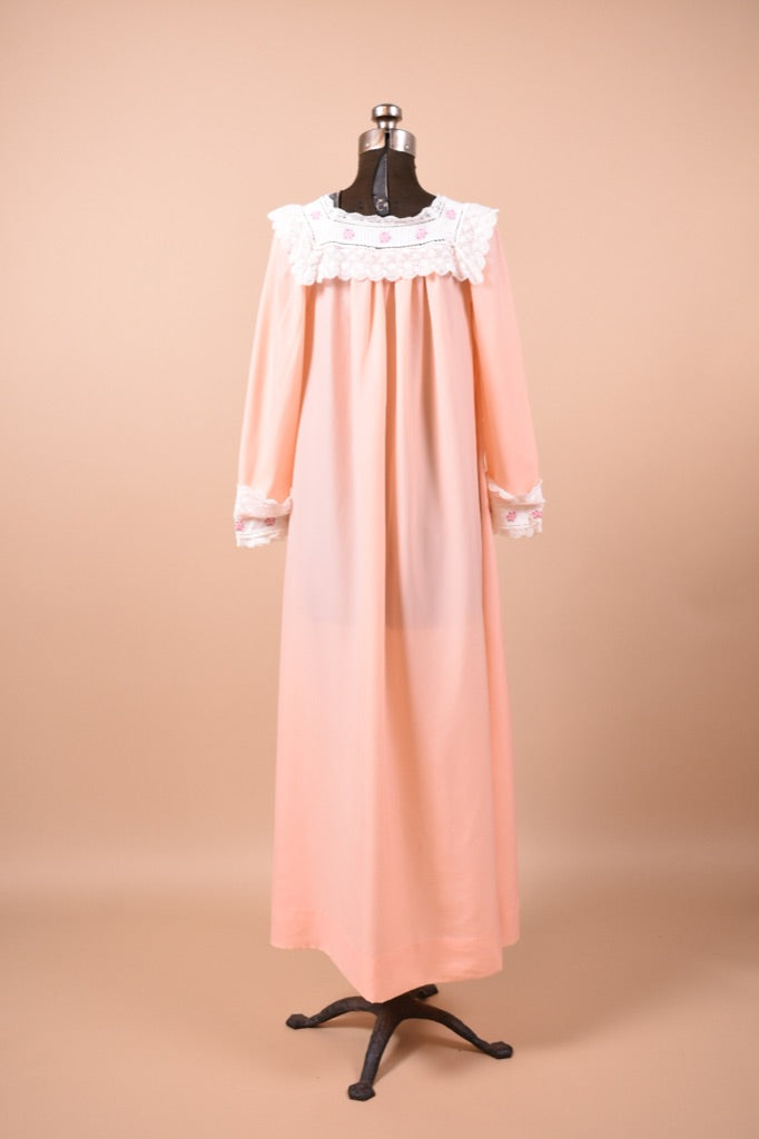 Peach Sleep Dress with Floral Lace Collar, S/M – THE VAULT