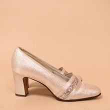 Load image into Gallery viewer, Silver Heels, by Nanette Imperials, 6.5
